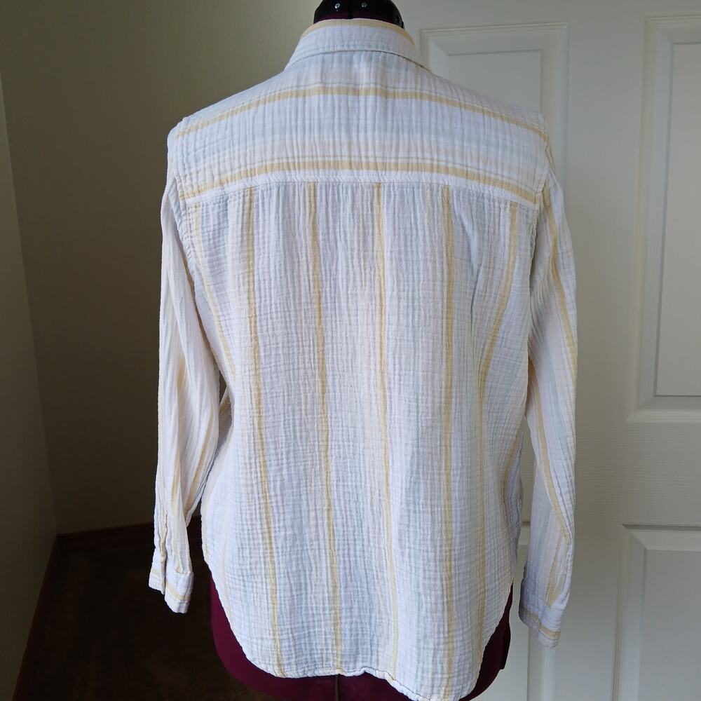 Universal Thread Super Soft Cotton Button-up Shirt M white yellow stripes LS - Picture 4 of 14